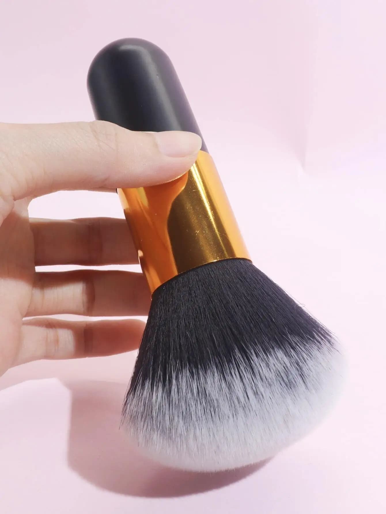 1 pennello per polvere con testa grande, doppio uso per trucco e nail art, soffice e portatile, ideale per fondotinta, correttore, fard, contouring, bronzer, ottimo per omaggi.