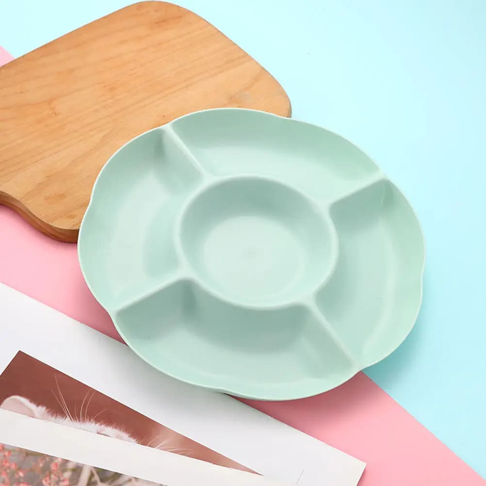 Set di 4 Piatti Multi-Scomparto in Plastica per Snack, Frutta Secca, Caramelle e Noci, Vassoio Creativo per Servire e Conservare