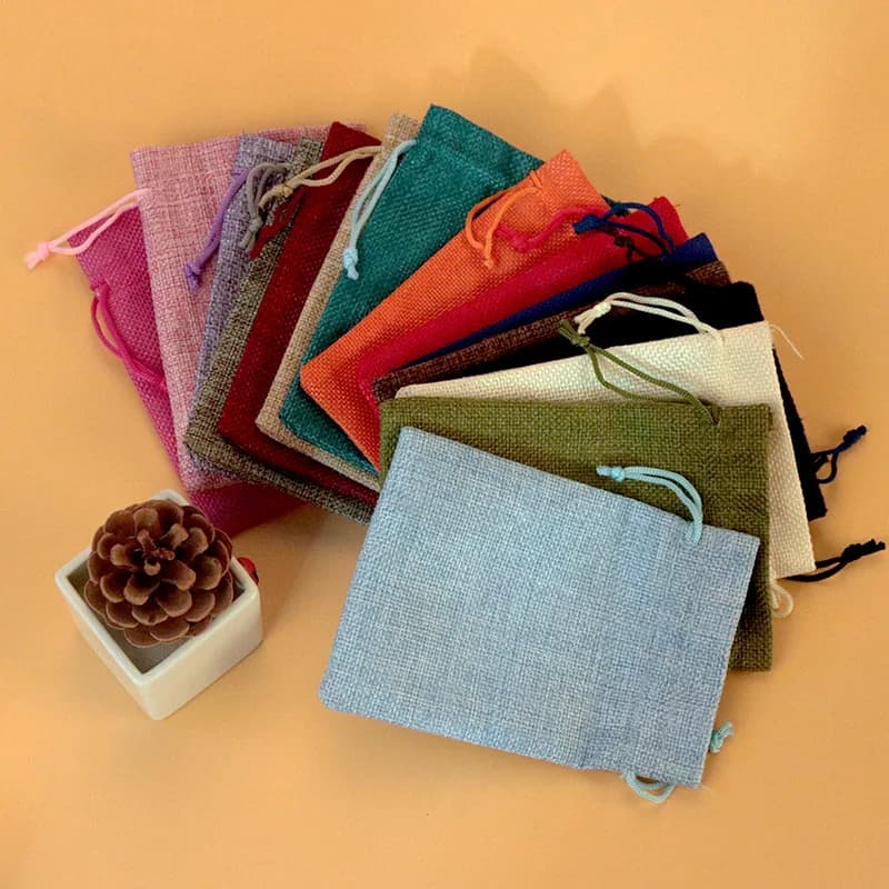 5 pezzi stile vintage fatto a mano colore tela di lino naturale gioielli custodia da viaggio mini sacchetti di imballaggio in iuta di caramelle per sacchetto regalo