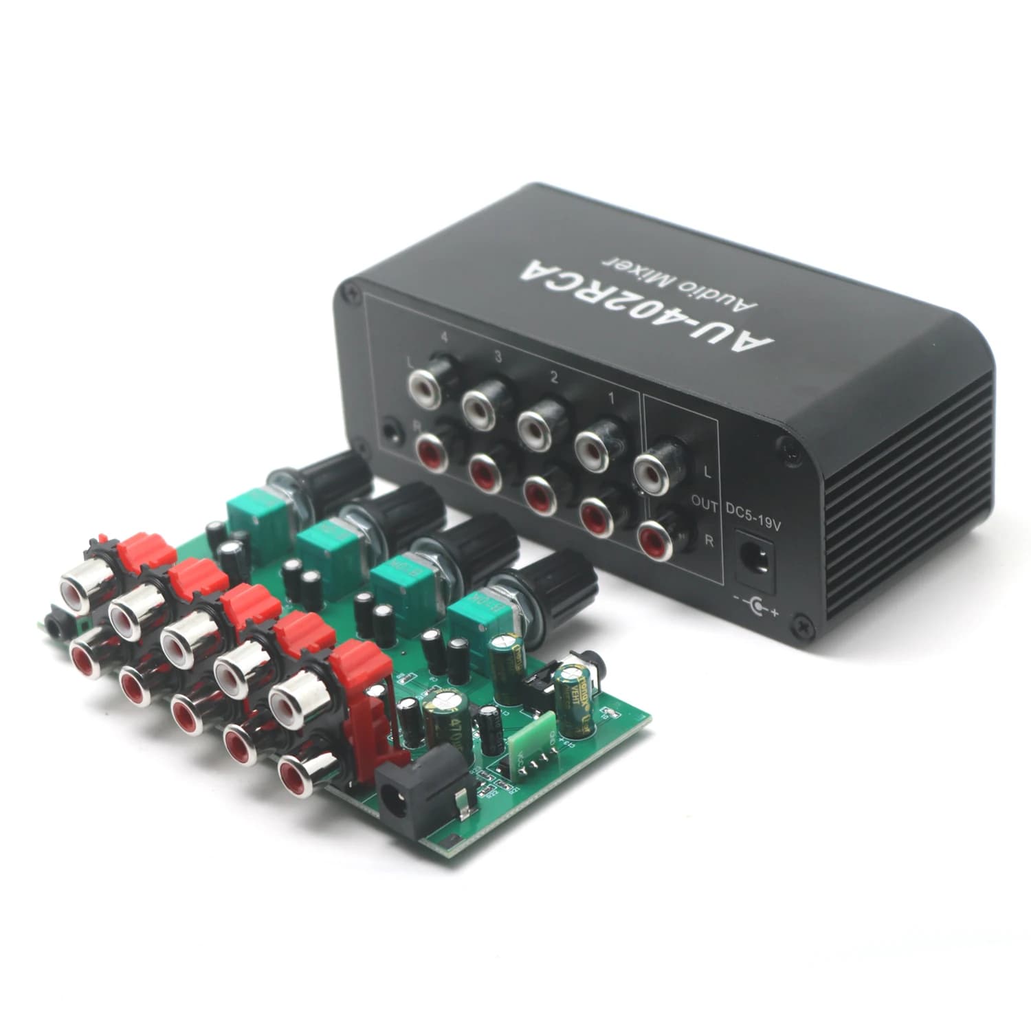 Mixer audio stereo da 4 ingressi/2 uscite - Ingressi RCA da 3,5 mm Miscelazione automatica Nessun commutazione richiesta Amplificatore per cuffie con controllo del volume