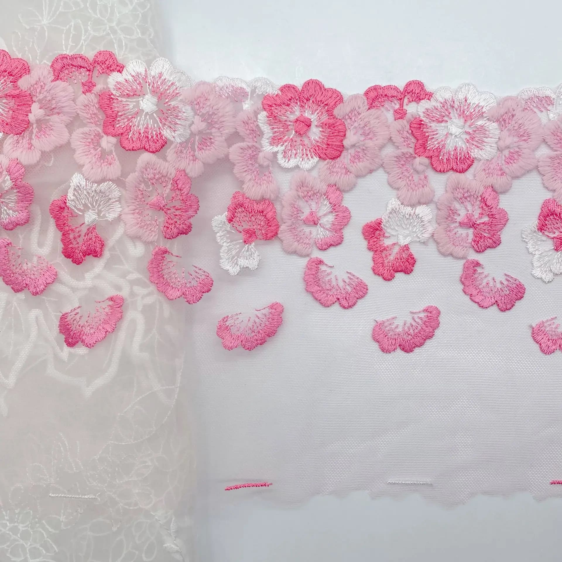 20 Yards di Pizzo Ricamato Floreale Blu e Rosa alla Moda, Accessori per Abbigliamento, Applicazioni per Vestiti, Pizzo per Reggiseni e Costumi
