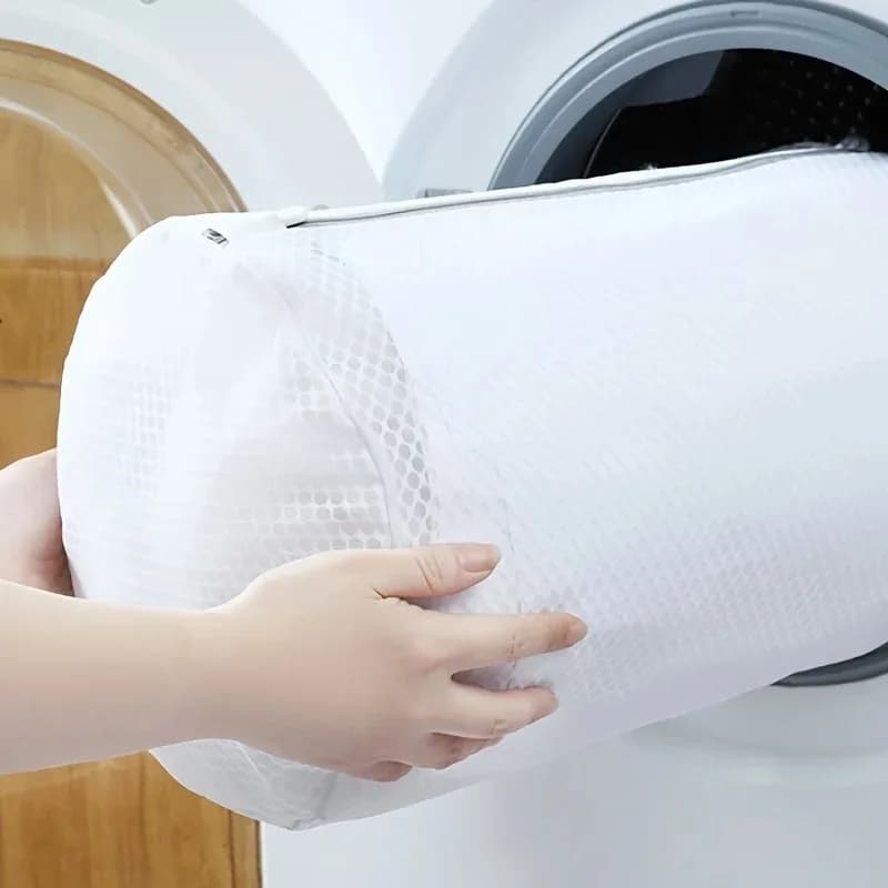 Durable mesh bag for shoe washing - 360 ° Sports shoes washing bag and reusable sneaker with full protection and sturdy zip closure