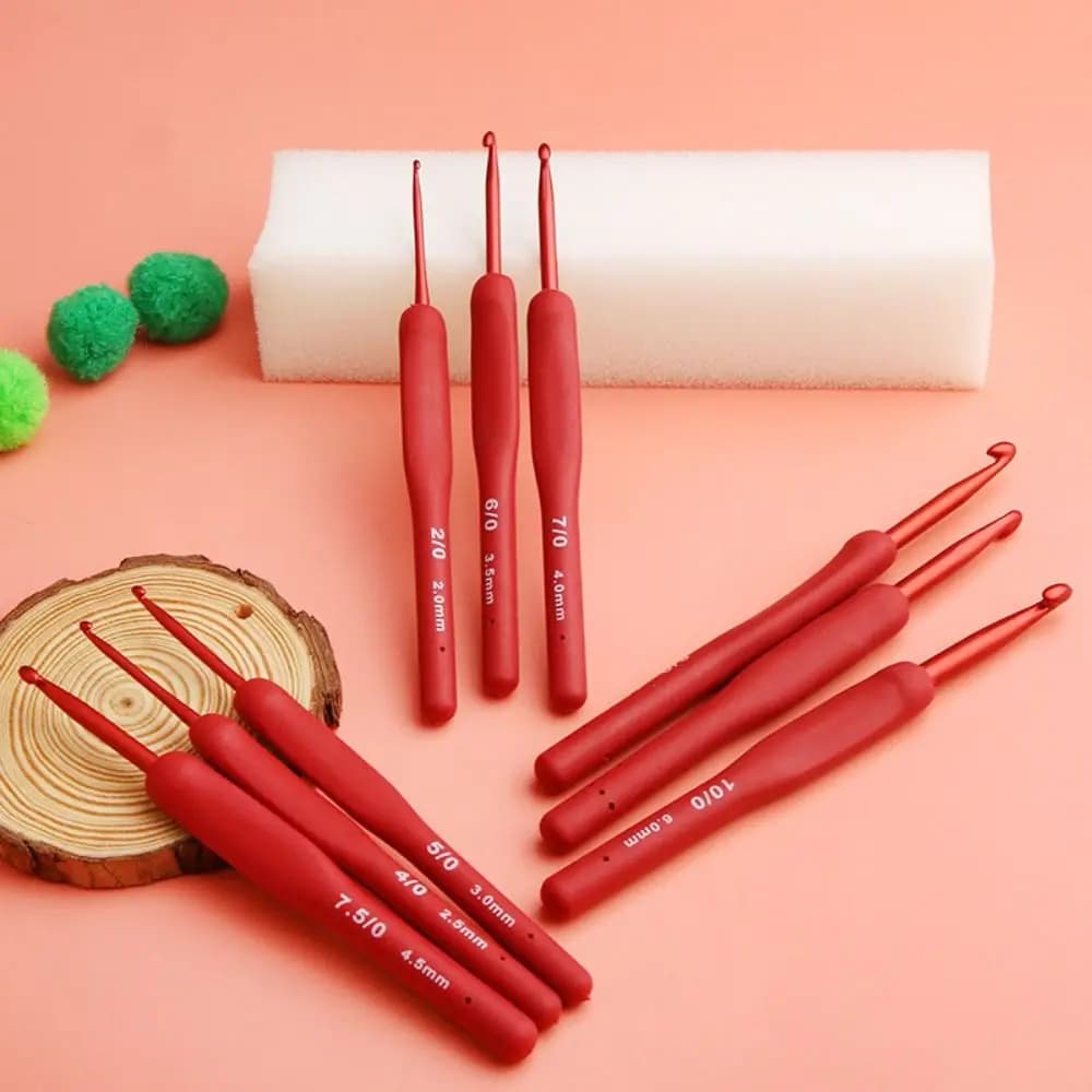 Handicraft Red Crochet Hooks Aluminum Soft Knitting Needles Crocheting Hooks Blanket Shawl