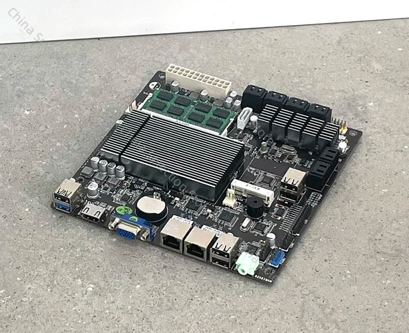 J1900/B75K9-ETH Scheda principale di controllo NAS Nero Synhui Server multi-disco rigido per archiviazione di rete