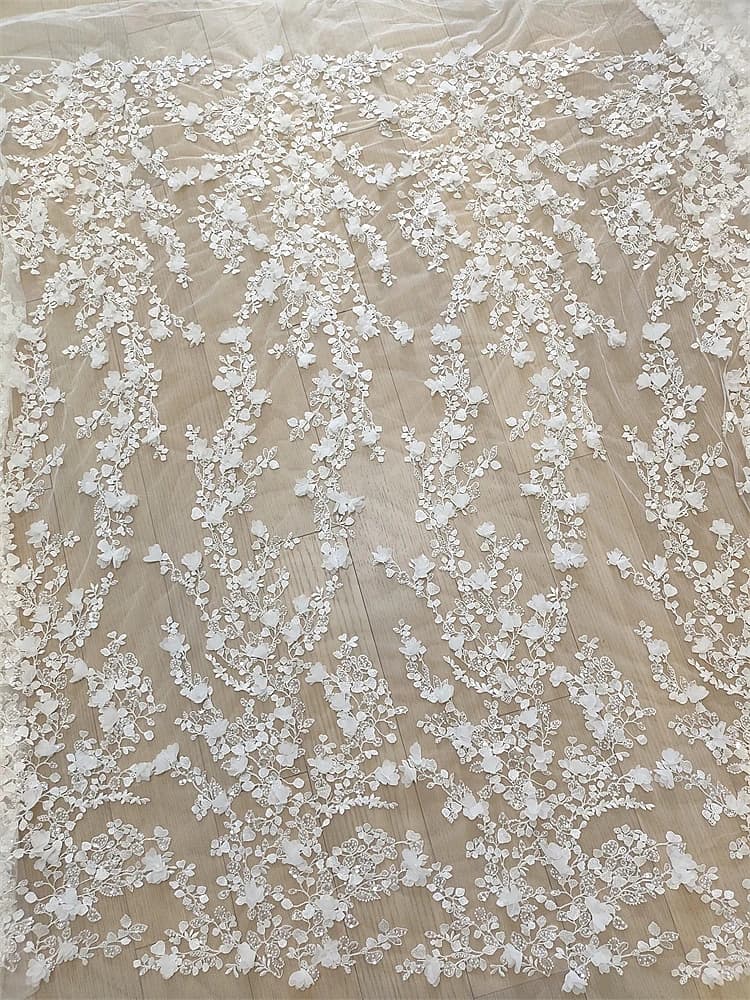 Ricamo in tessuto con finiture in pizzo con perline floreali 3D avorio per abbellimento di abiti da sposa, materiale artigianale fai-da-te