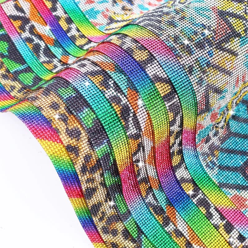 1 Pezzo Adesivo con Strass Autoadesivo, Stampa Leopardata Glitterata, per Fai da Te, Abbigliamento, Borse, Scarpe