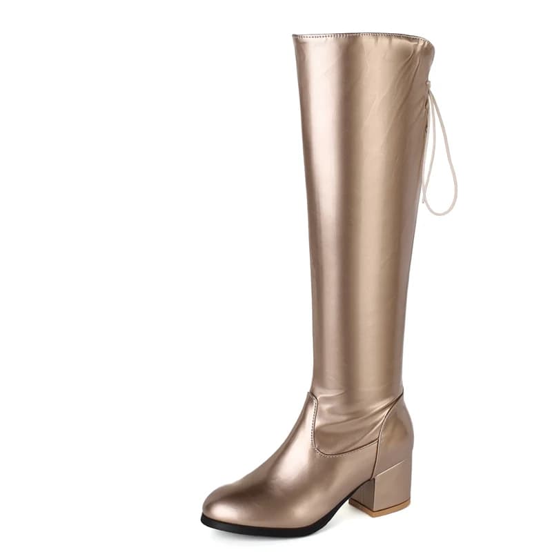 Stivali invernali da donna Stivali alti al ginocchio in pelle verniciata moda oro argento Stivali lunghi con tacco quadrato di lusso Scarpe da donna di grandi dimensioni 45