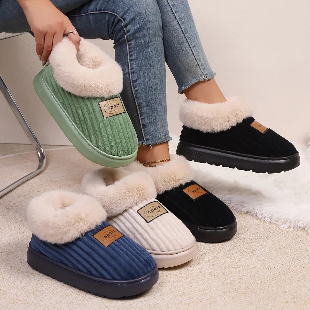 Soffici pantofole per la casa autunnali e invernali, calde scarpe alla caviglia con suola morbida, scarpe alte comode per interni in peluche, scarpe da pavimento silenziose per camera da letto