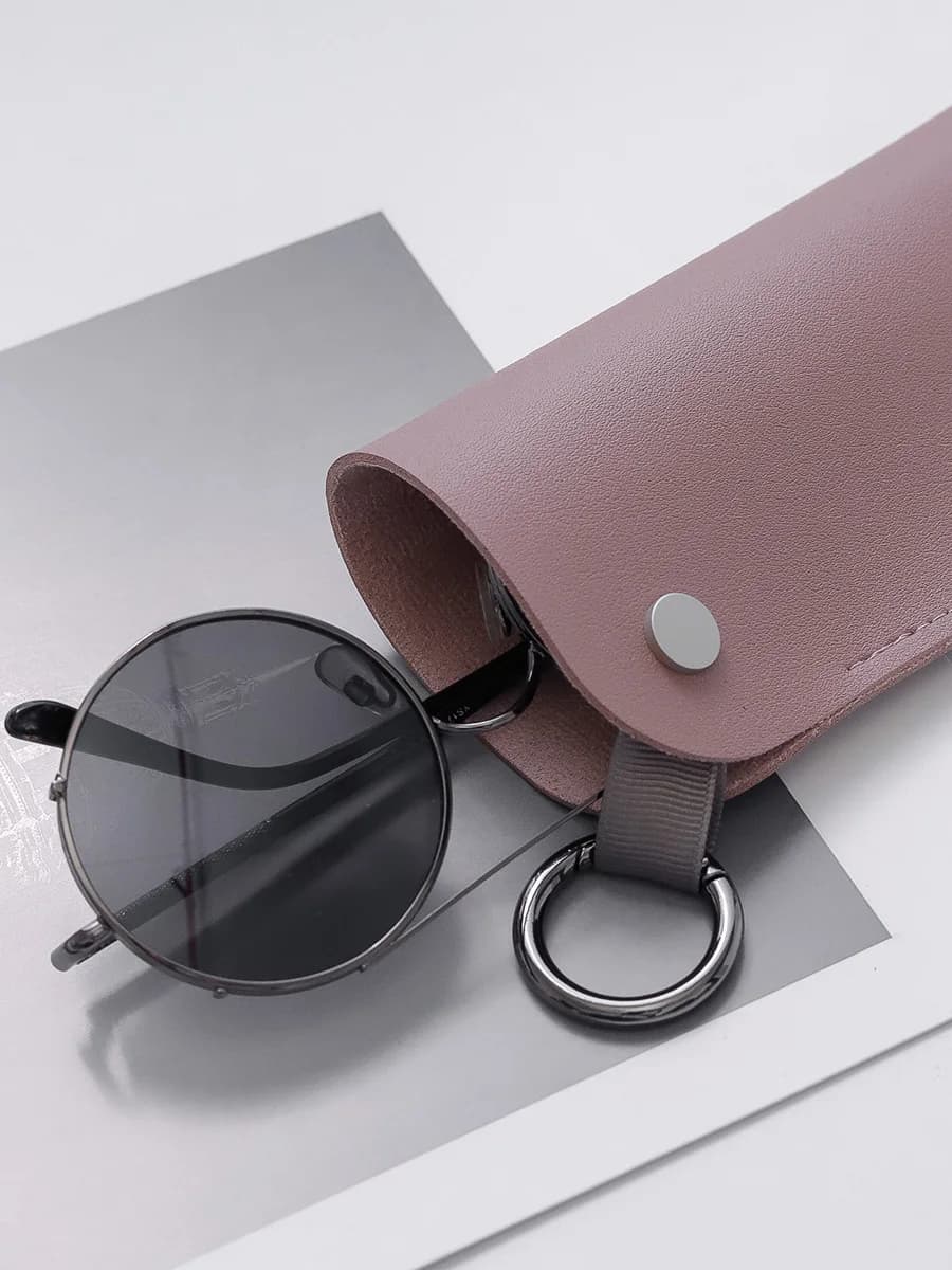 Custodia Portatile Antiurto per Occhiali da Sole con Anello per Appendere, Borsa in Pelle per Occhiali da Vista