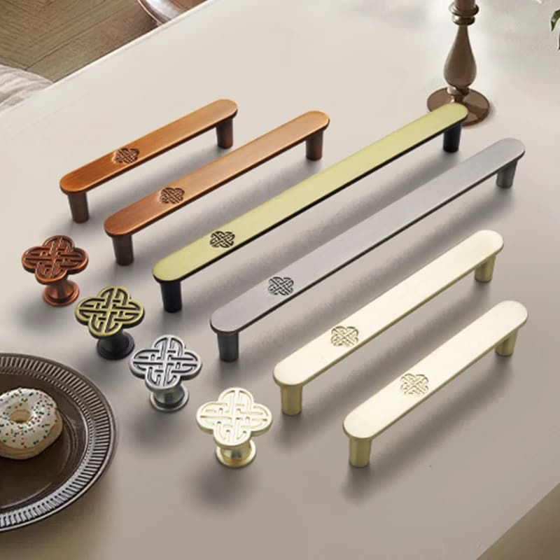 Nuove maniglie per mobili in stile cinese Maniglie in lega di zinco per guardaroba e cassettiera Maniglie per mobili da cucina con montaggio hardware