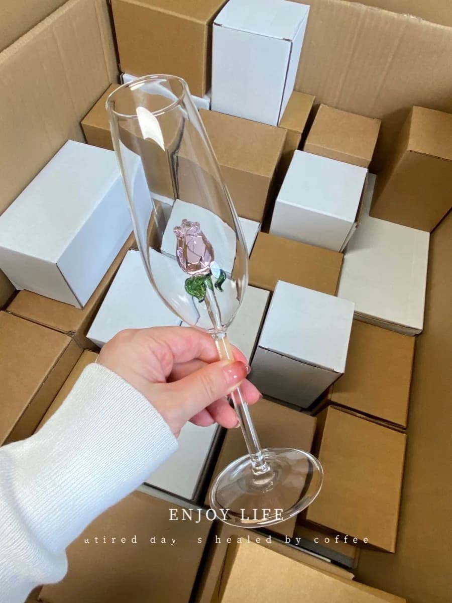 3D Cartoon Rose Champagne Bicchiere Art Bicchiere da vino Bicchiere da vino per la casa Coppia Calice da matrimonio Piccolo regalo
