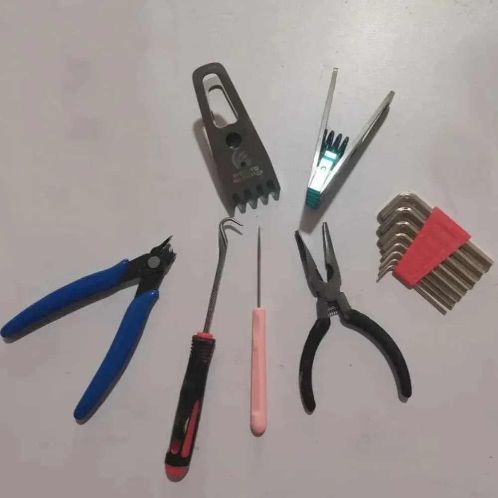 Fast shipping manual for tennis court racket, free set of tools for machines, service equipment, liquidation sale