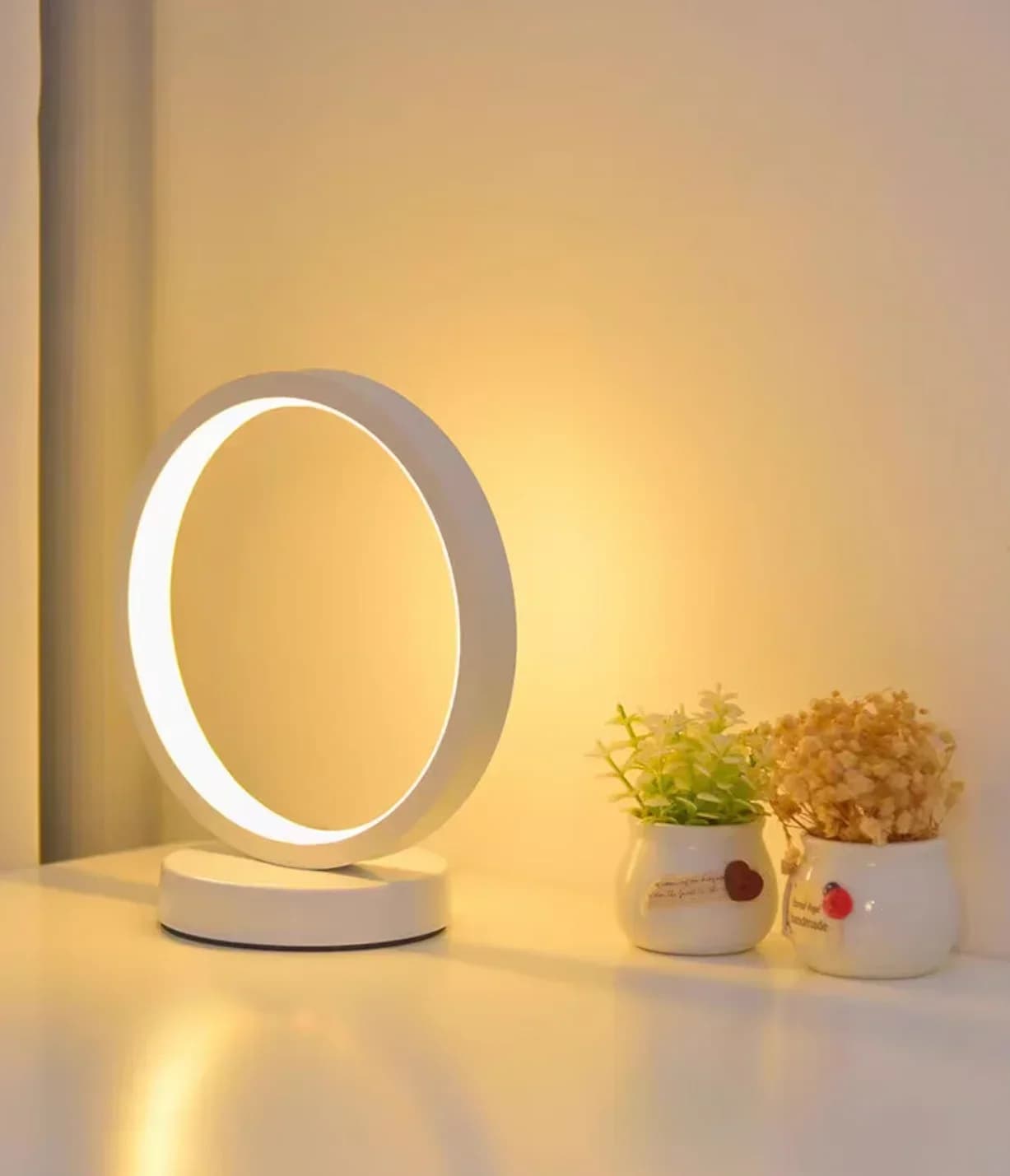 Lampada da tavolo ad anello circolare semplice a LED da 20 cm Camera da letto Comodino Soggiorno Ristorante Lampada decorativa per hotel Luce notturna rotonda dimmerabile