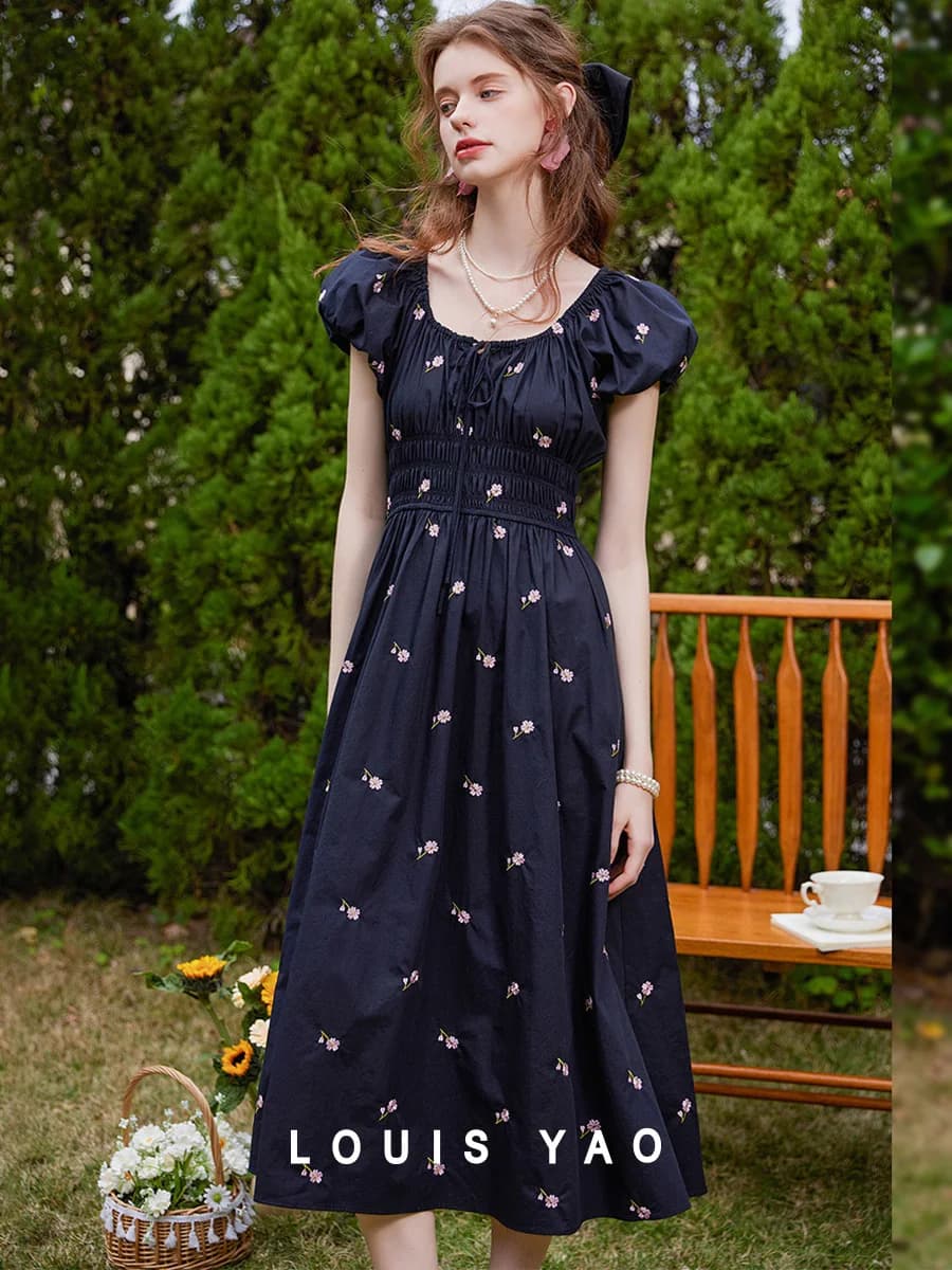 LOUIS YAO 2025 Summer Simple Square Neck Style Fashionable Non Elastic Cotton Embroidered Slimming Long Women's Dress