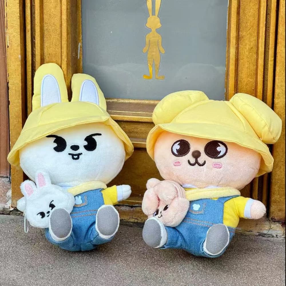 New SKZ Kindergarten Sitting Doll Skzoo Teddy Plush Toy Japan Field Week FELIX Cartoon Plush SKZoo Christmas Children's Gift