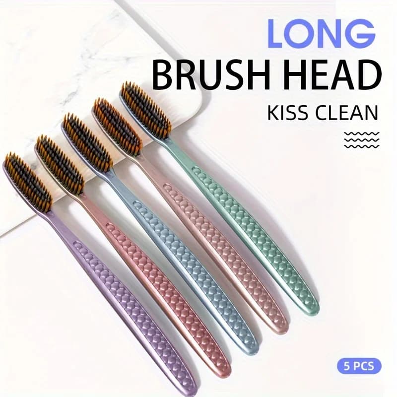 Set di 5 spazzolini da denti con setole morbide e testina curva allungata per una pulizia orale profonda, disponibili in 5 colori per adulti