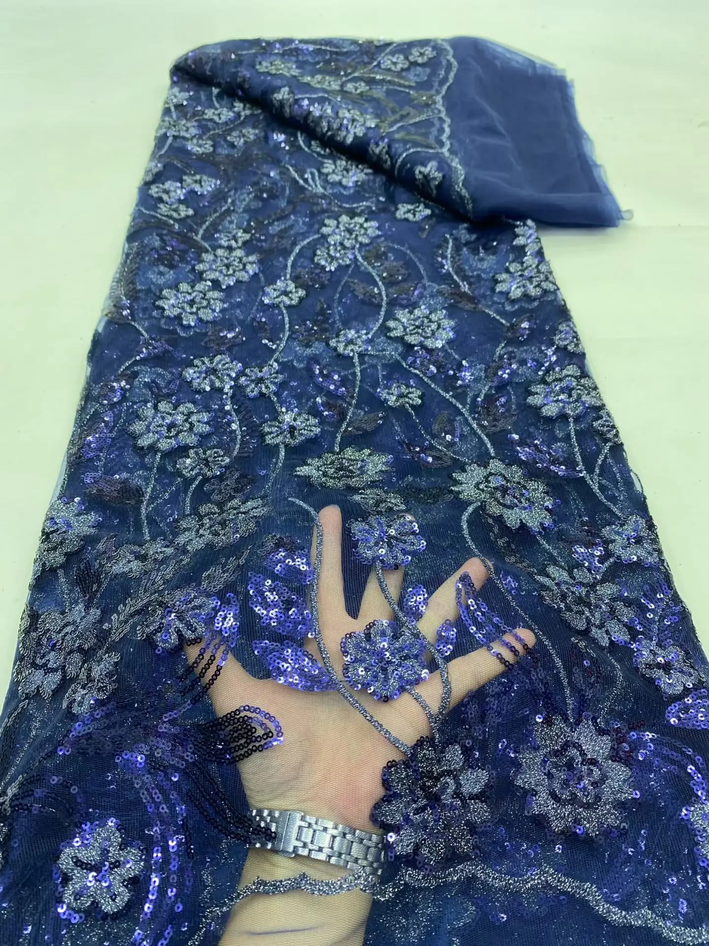 Latest 2025 African Nigerian Guipure Embroidery Sequins High Quality for Sewing Tulle Lace Fabric Dresses 5Yards DP0479