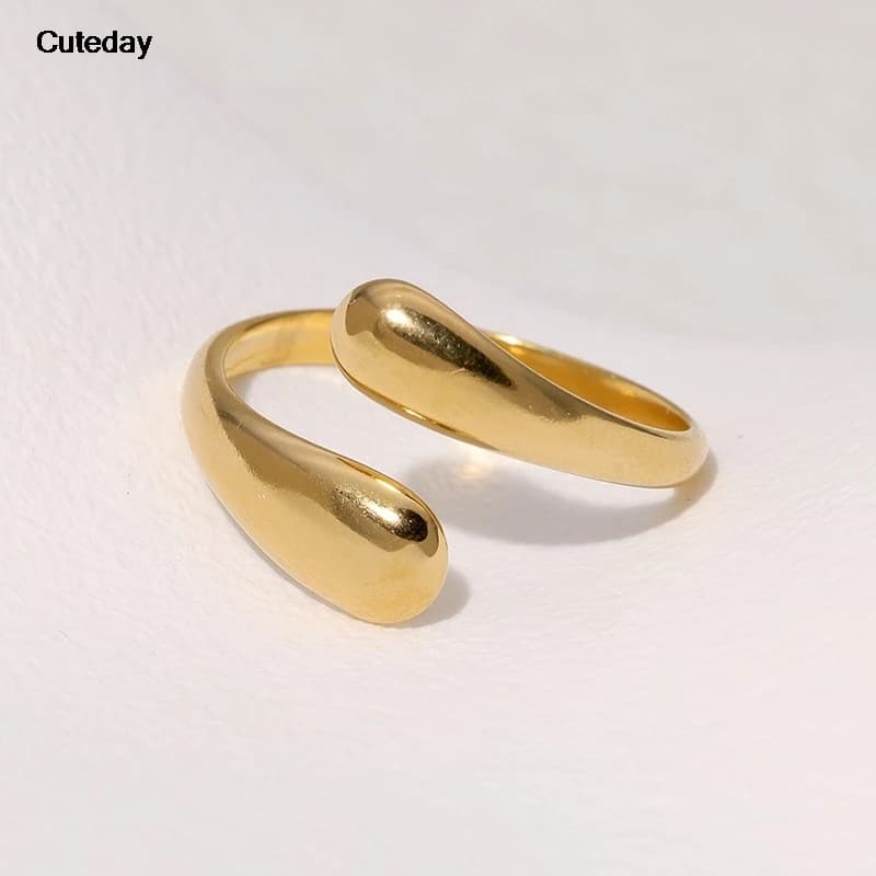Anello di moda geometrico in acciaio inossidabile placcato oro gioielli di moda impermeabili unisex 2023 NUOVO