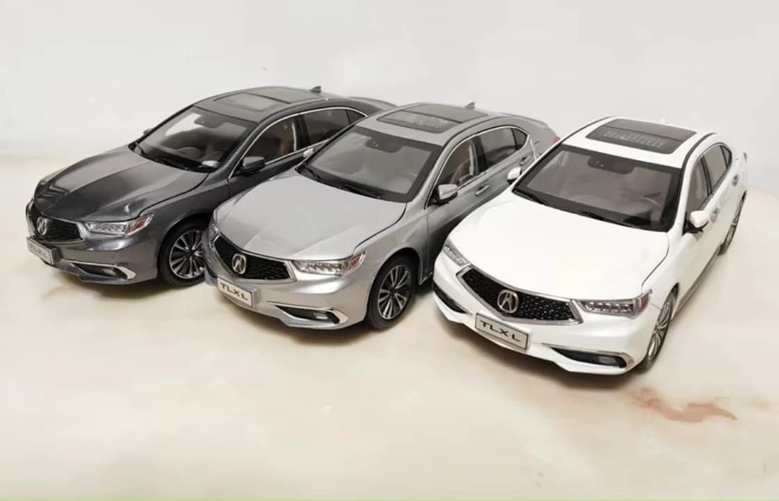 Modellino Auto in Scala 1:18 Original Guangqi Honda Acura Tlx-L, Collection Vehicle for Adult Hobbyists, Available