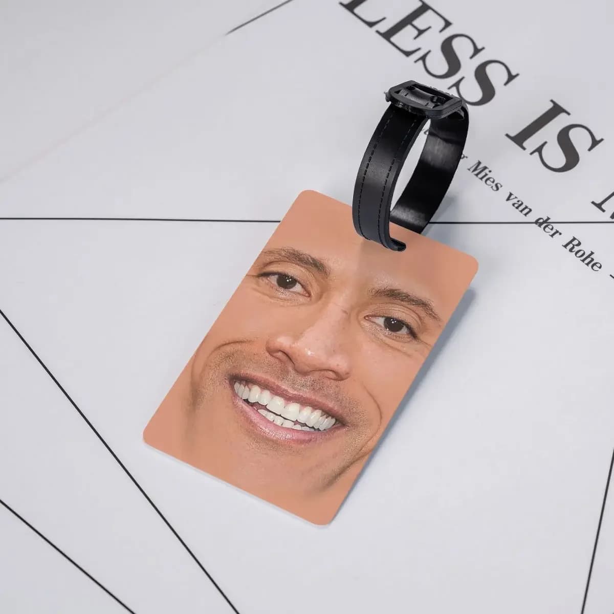 Dwayne Etichette per bagagli Accessori per valigie Viaggi Carino Bagagli Etichetta d'imbarco Porta etichette ID Nome Indirizzo