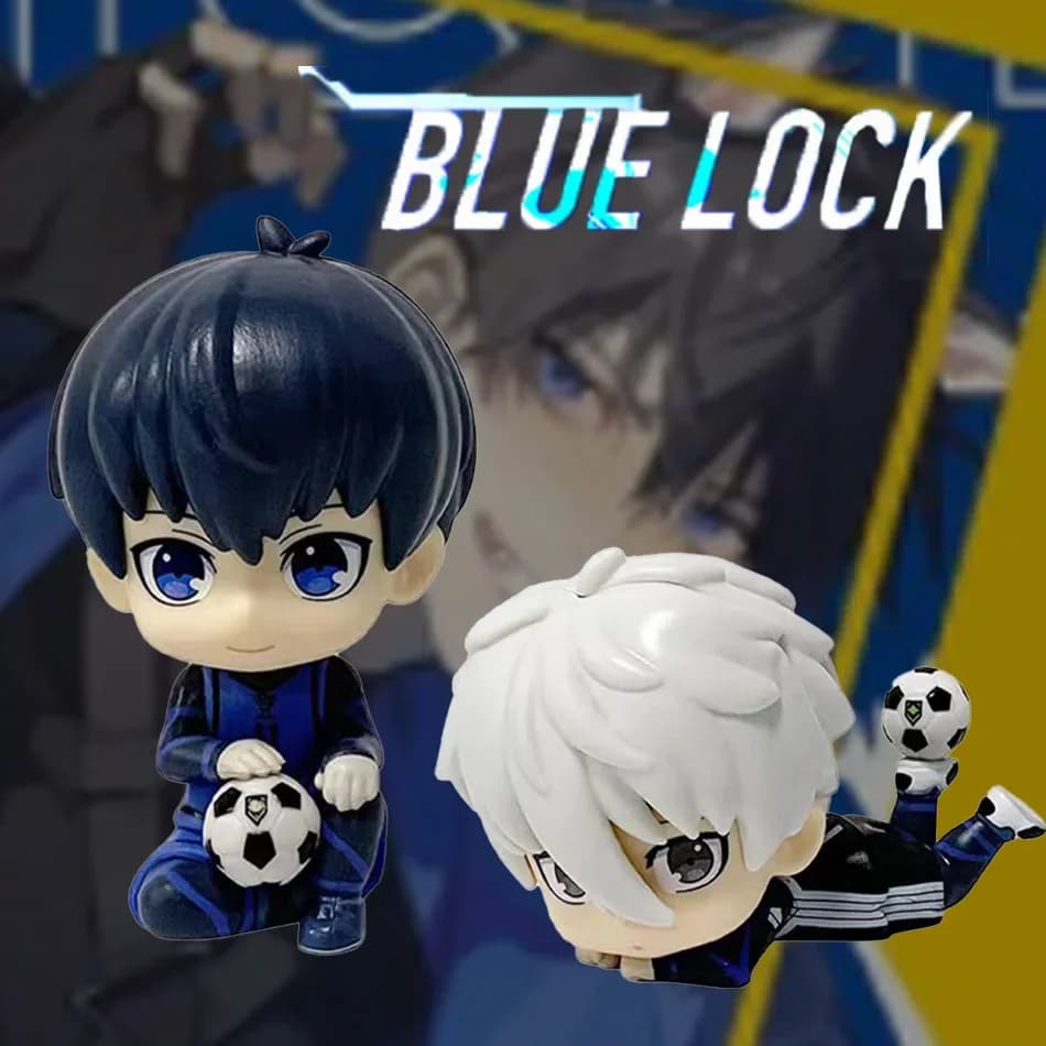 Blue Lock Kawaii Nagi Yisagi Isagi Yoichi Seduto Action Figure Doll Modello da tavolo Anime Periferico Creativo Compleanno Regalo Giocattolo