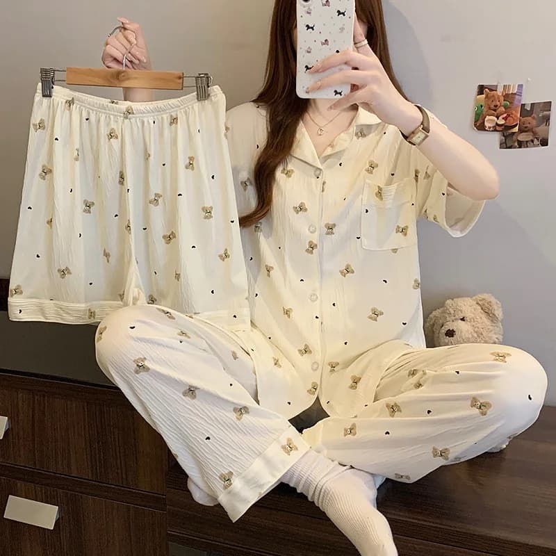 Spring and Summer Women's Short-Sleeve Pajamas, Sweet Crinkle Fabric, Comfortable Loungewear for Students, Three-Piece Set