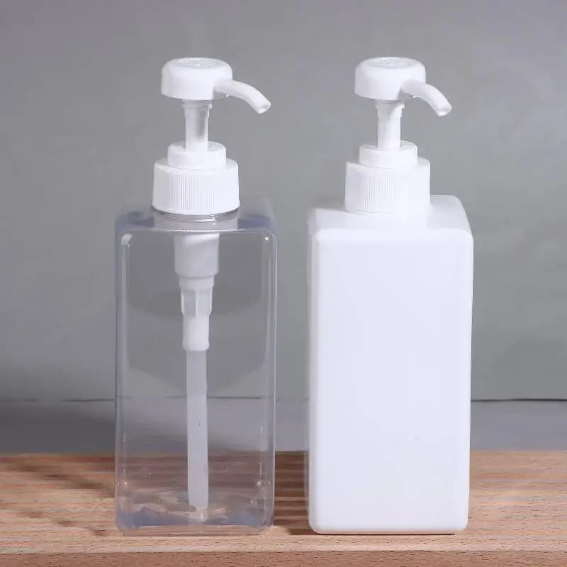 Capacity 500ML Plastic Pump Bottles Refillable Leakproof Liquid Dispenser for Shampoo Soap in Home Bathroom Hotel