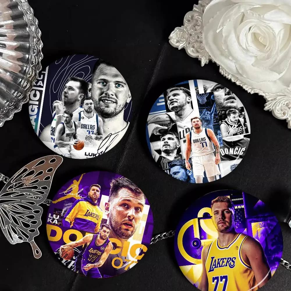 Spilla Morbida Funny with Meme Gnarpy on Basketball Player Skateboard Luka-Doncic, New Gamer Collection, Gift