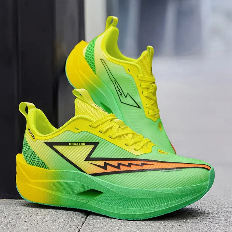 Men Running Shoes Comfortable Sports Shoes Marathon Carbon Plate Lightweight Athletic Training Sneakers Women Travel Hiking Shoe