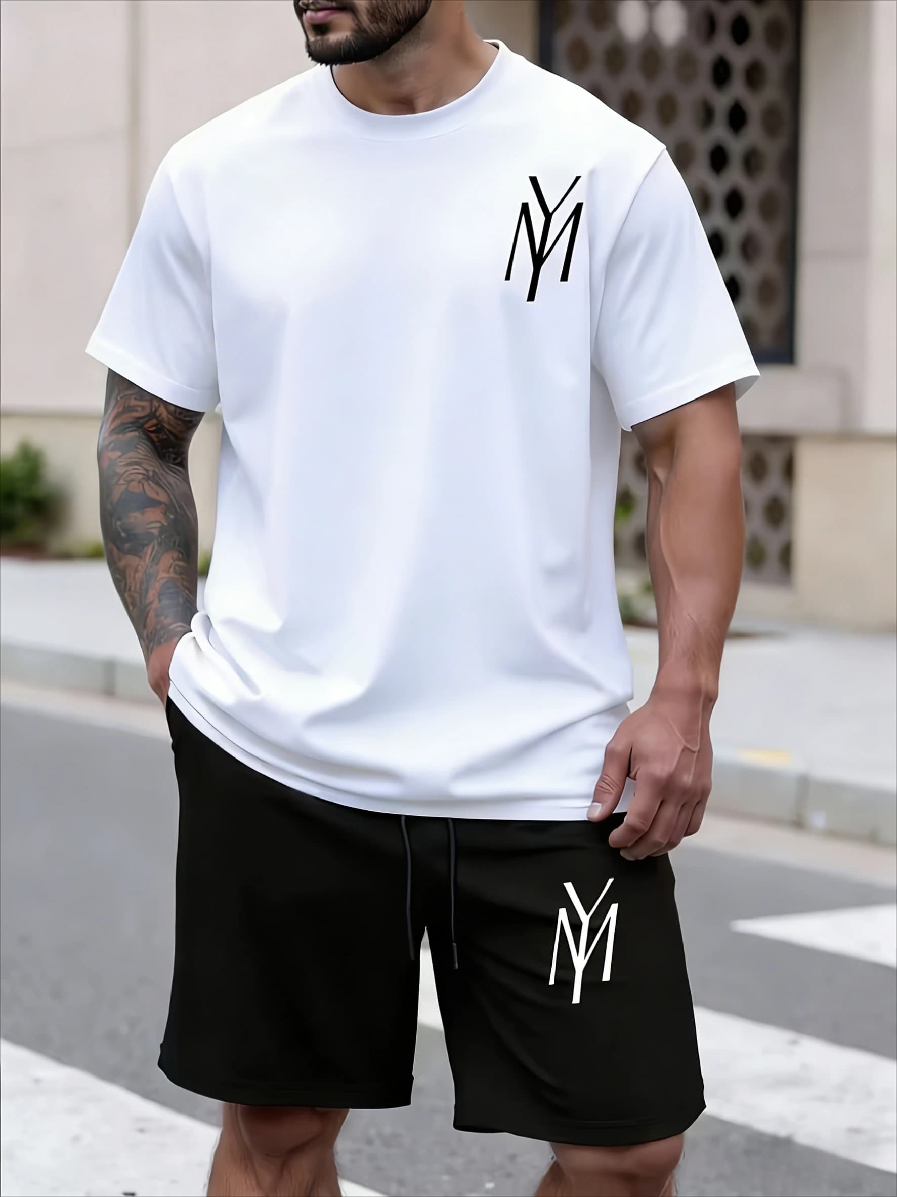 Set da 2 Pezzi per Uomo: T-Shirt con Stampa a Motivi e Pantaloncini Sportivi, Completo Casual da Esterno a Maniche Corte
