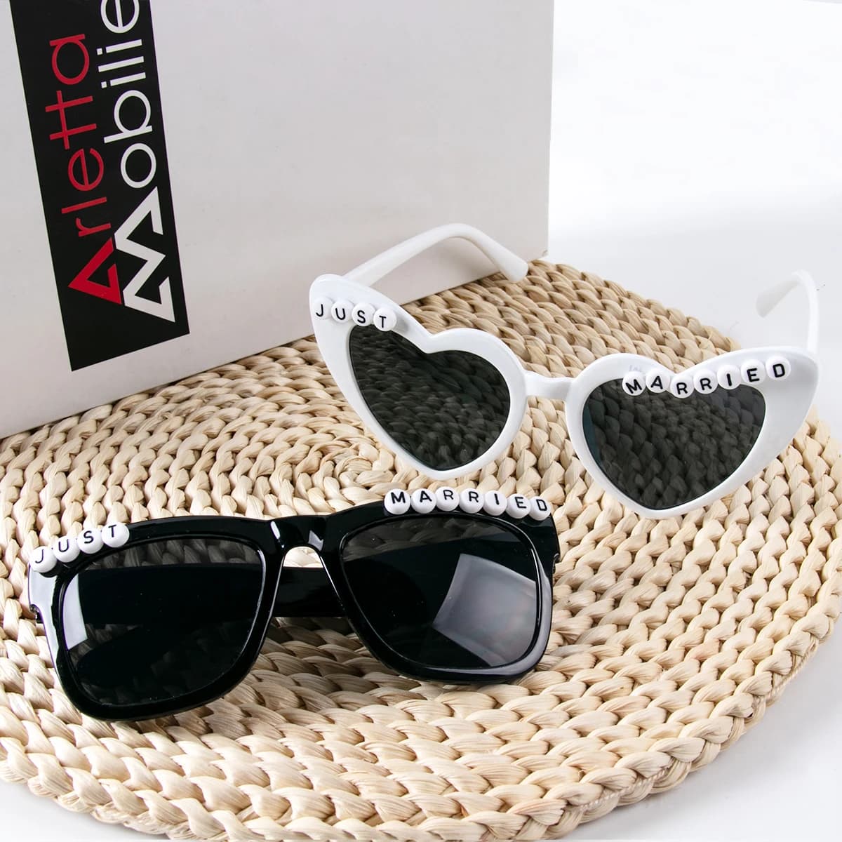 2 pezzi/set occhiali da sole appena sposati occhiali da sposo bianchi neri da sposa decorazioni per addio al nubilato di nozze occhiali da sposa per la squadra