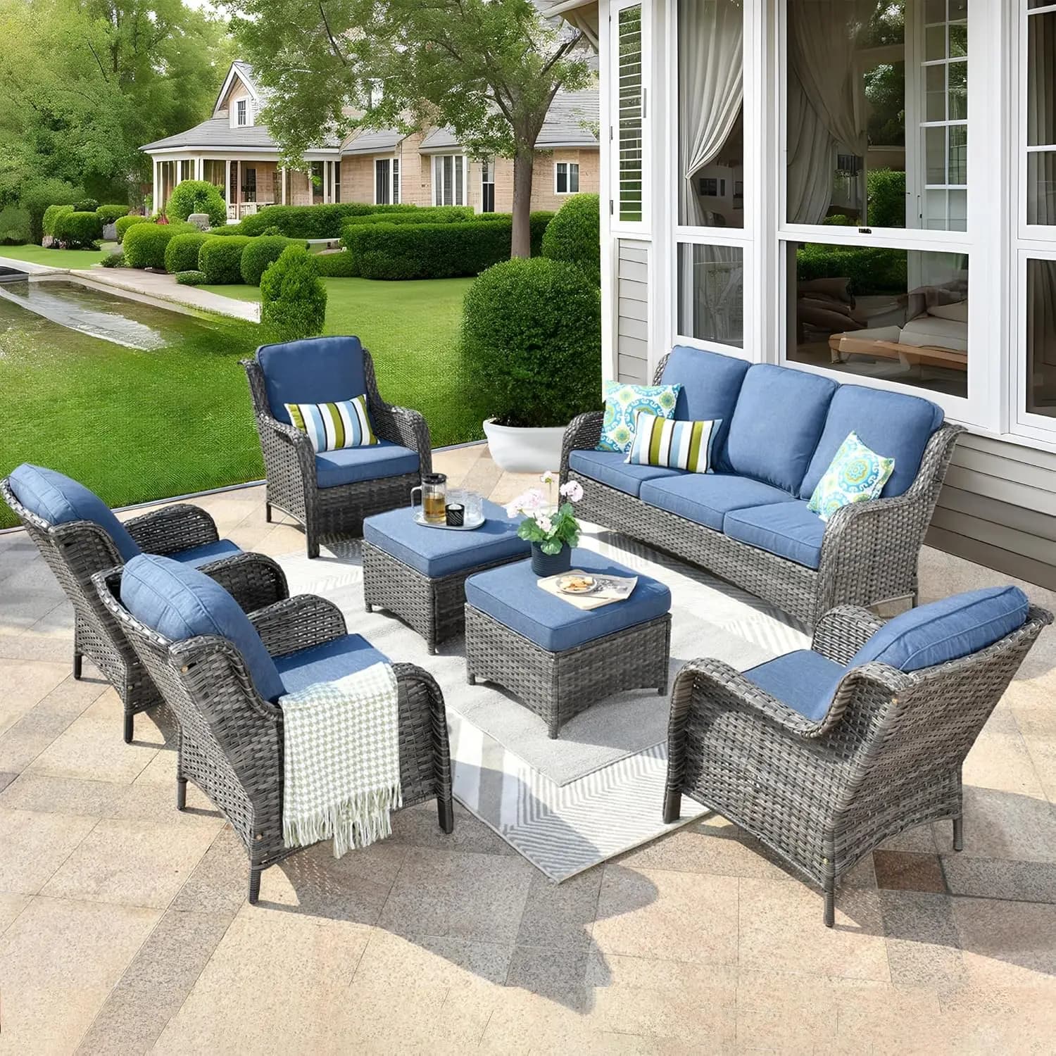 Set di Mobili da Giardino in 7 Pezzi, Divani in Vimini da Esterno con 4 Sedie, Pouf e Cuscini Comodi, Resistenti alle Intemperie, Personalizzabili