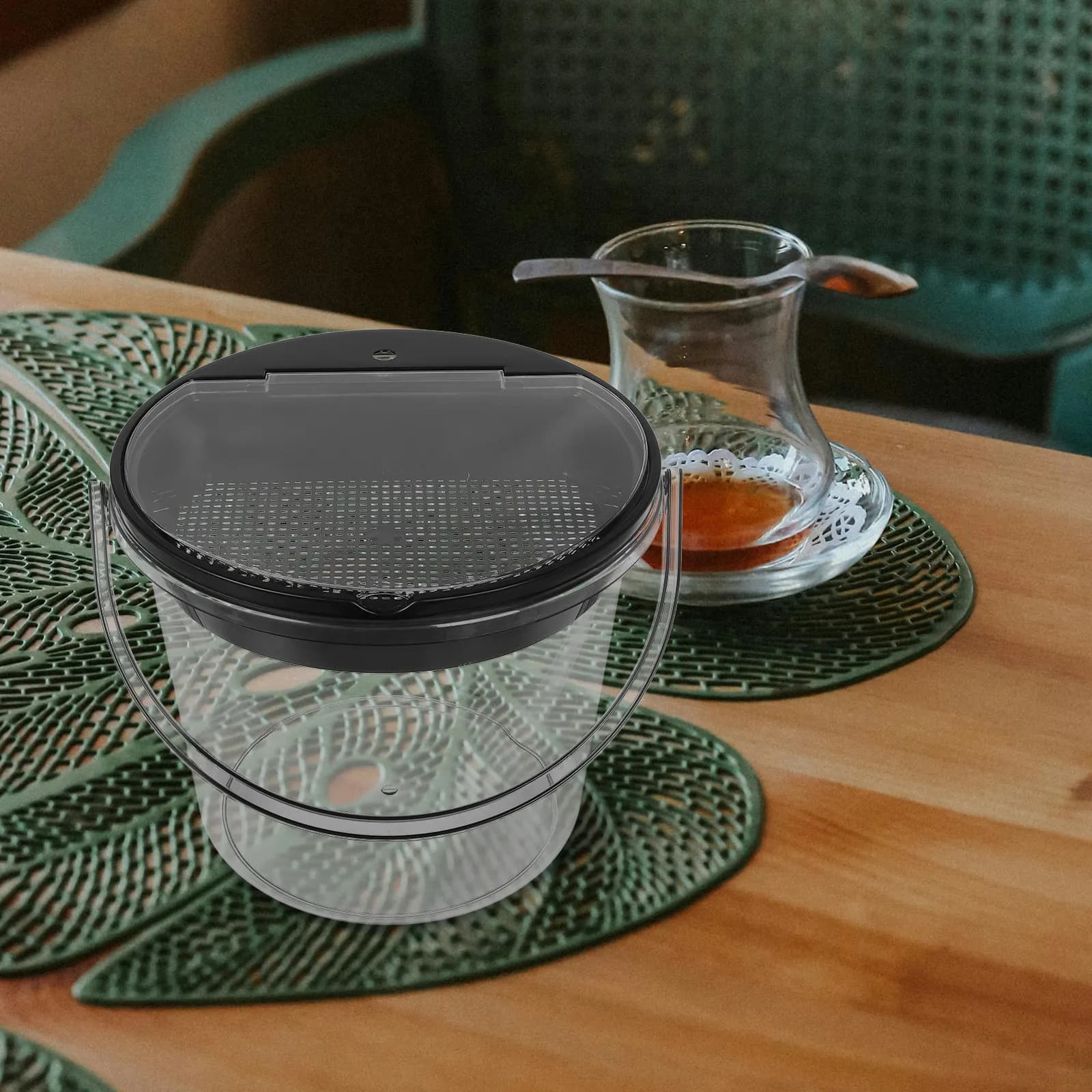 Portable Tea Dregs Drainage Bucket Light Gray Handheld Compost Bin Kitchen Countertop Small Trash Can Tea Grounds Waste Holder