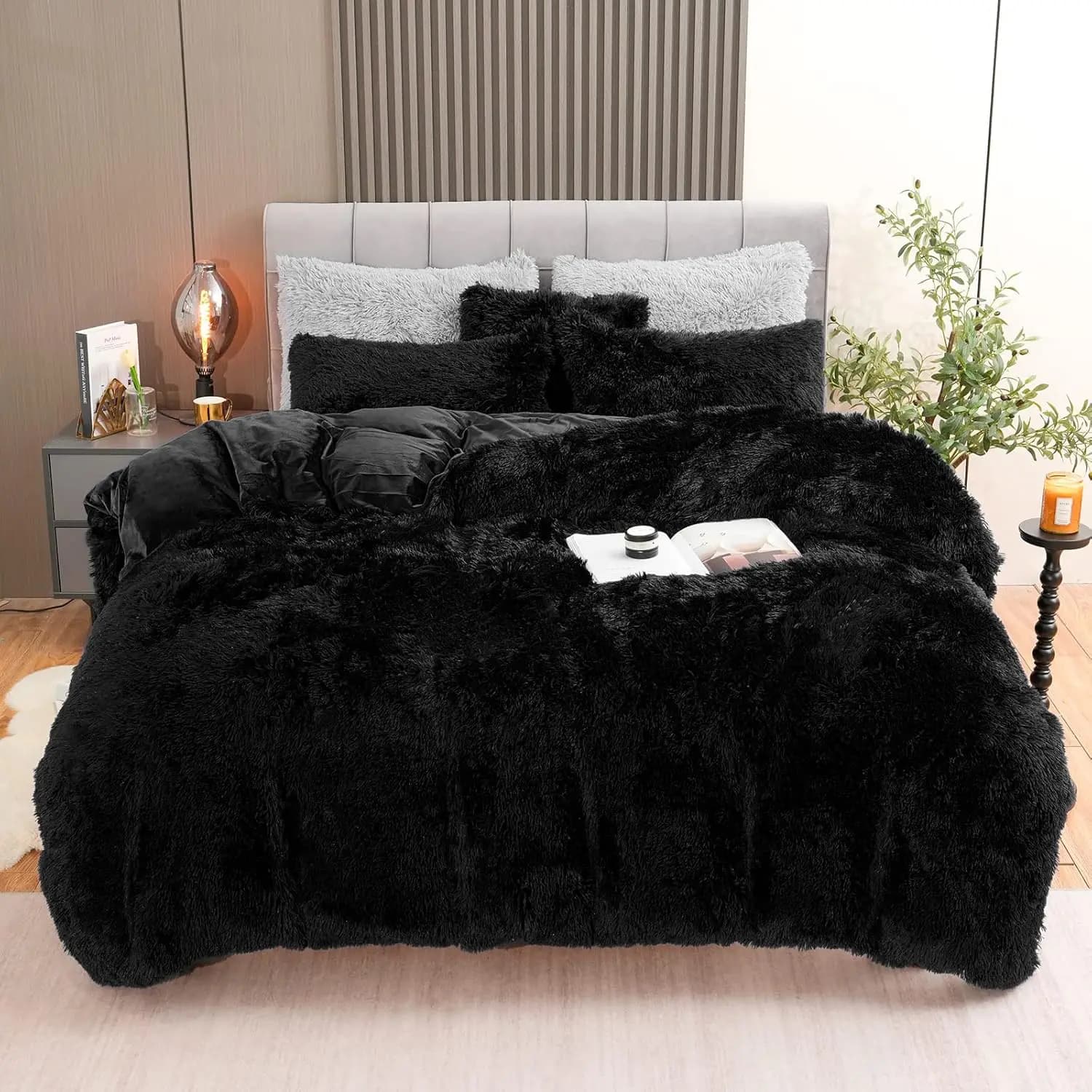 Black soft plush cover set, ultra soft velvet bed linen 4 pieces with zip closure (Queen)