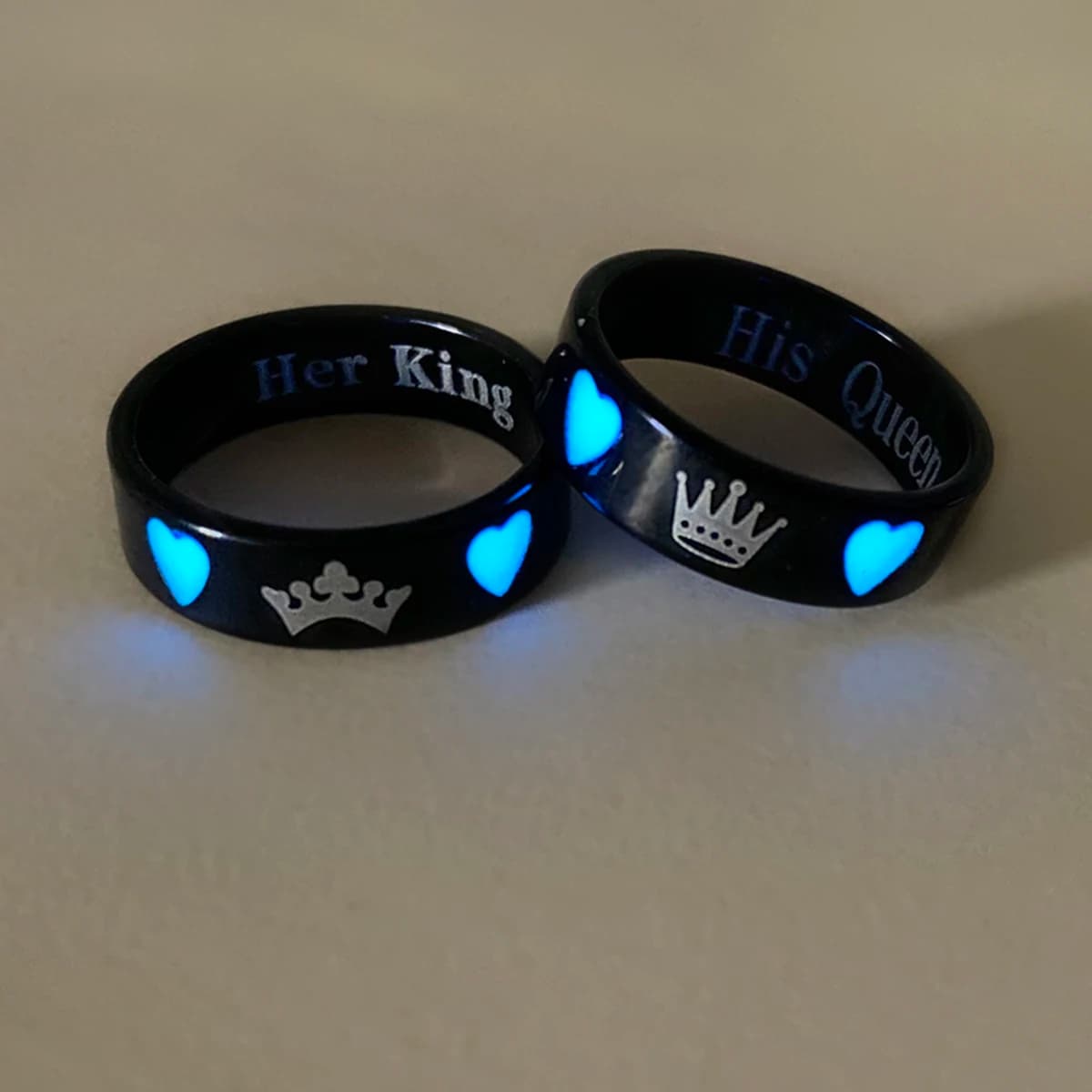 2 pieces/set luminous Love Crown pattern Her King His Queen Couple ring Ladies fashion love commitment ring