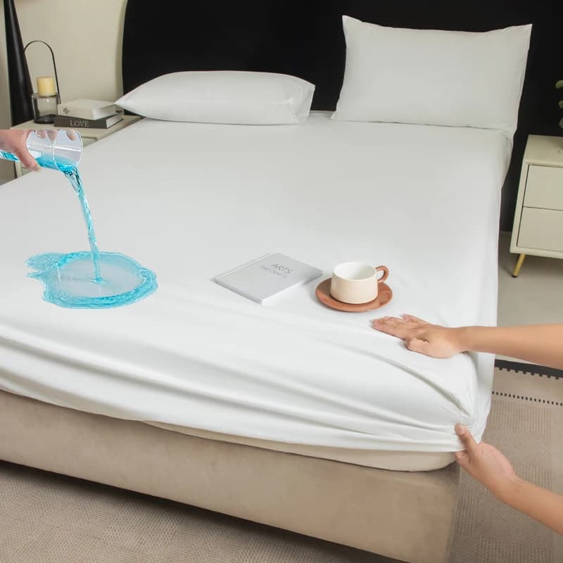 1pc Waterproof Fitted Bed Sheet with Quilted and Elastic Bands, New Breathable Waterproof Mattress Protective Cover