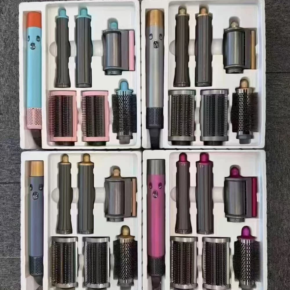 Nuovo kit di styling 7 in 1 multifunzione con asciugacapelli, ferro arricciacapelli, piastra lisciante e pettine ad aria calda per risultati da salone a casa.