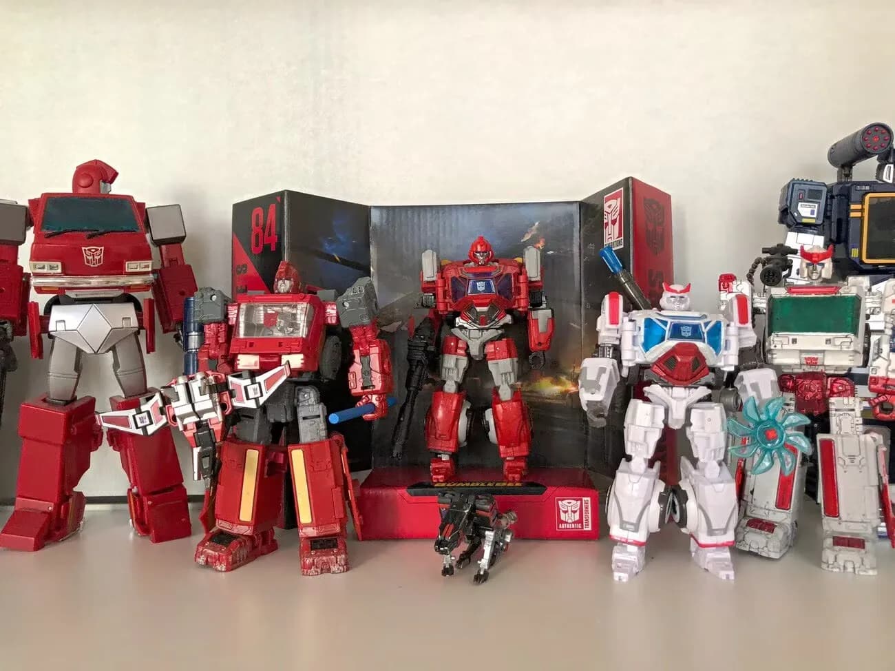 Takara Tomy Hasbro Transformers Studio Series SS84 Ironhide Anime Action Ornaments Figure Model Toys Birthday Gift