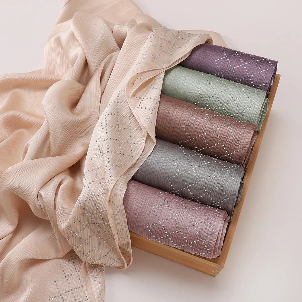 Luxury Shiny Rhinestone Crinkle Satin Hijab Women Pleated Silk Scarf Soft Glossy Muslim Headscarf Elegant Long Shawl Wrap