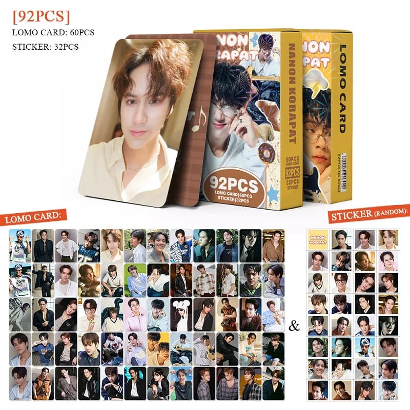 60 Pezzi di Photocards LOMO Nanon Korapat con 32 Mini Adesivi, Carte Fotografiche Stampate in HD di Star Thailandesi, Regalo per Collezionisti e Fan