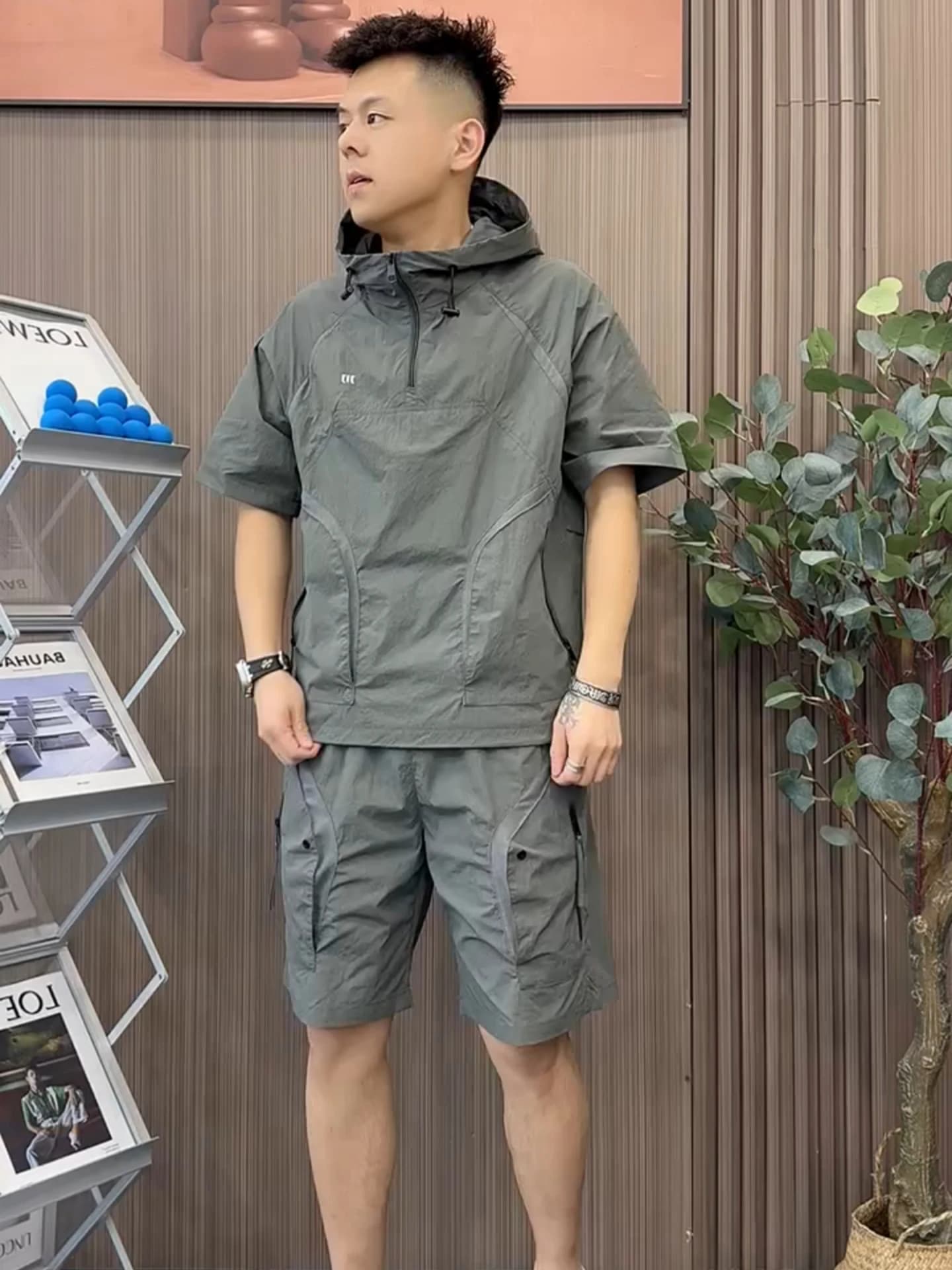 Summer Casual Workwear Set Men's Half Zip Hoodie Half Sleeve Lightweight Breathable Quick Dry Shorts Youth Sportswear Kit