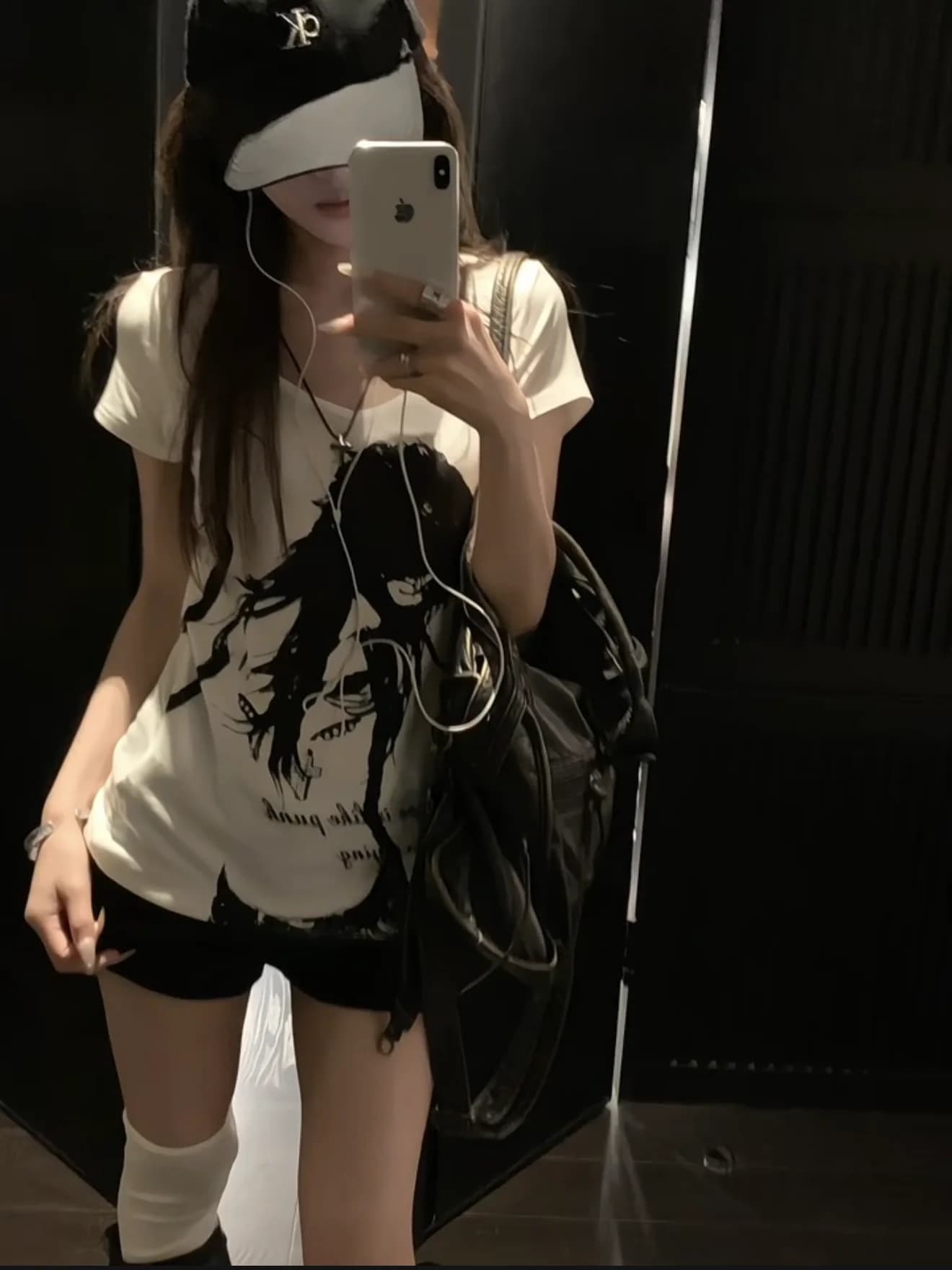 Slim Fit Short Sleeve T-Shirt Women's V-Neck Casual Style Fashion Design Summer Top Lightweight Punk Style Streetwear