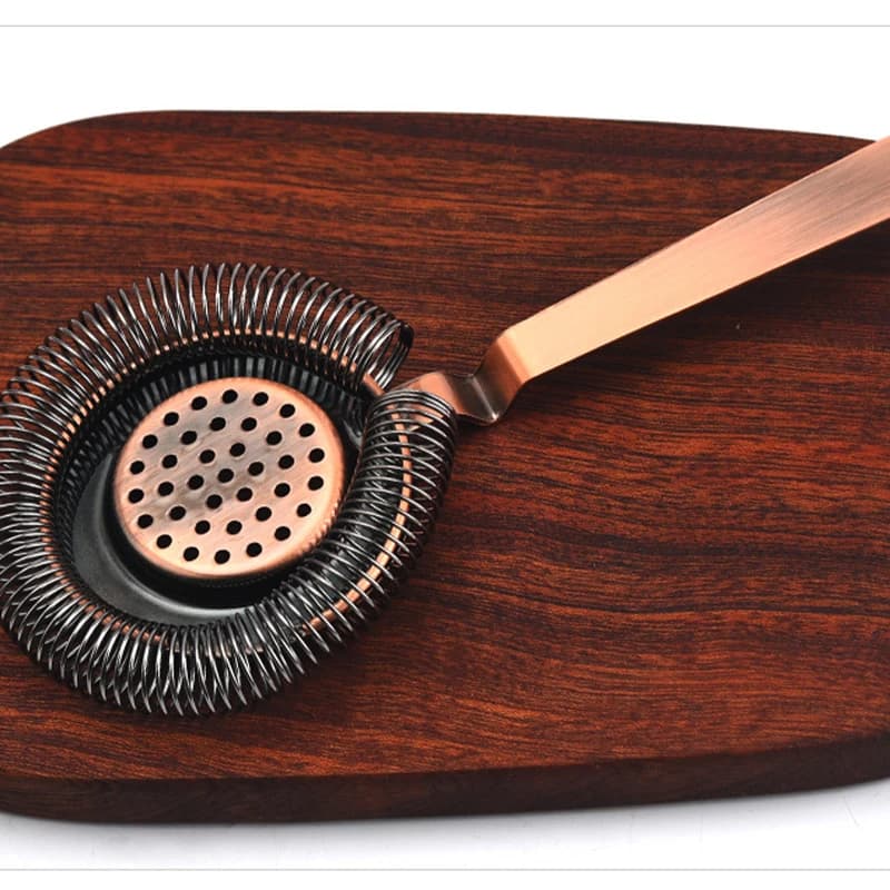 Colino per ghiaccio in acciaio inossidabile Spring Bar Strainer per la preparazione di cocktail, adatto alla maggior parte dei shaker standard, efficace per filtrare ghiaccio e polpa.