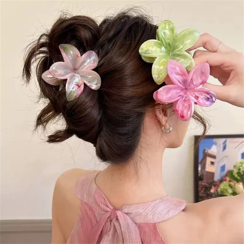 Fermaglio per capelli fiore di dopamina stile coreano Plumeria Rubra estivo da donna nuova testa posteriore mezza cravatta fermaglio per capelli Volume dei capelli meno copricapo