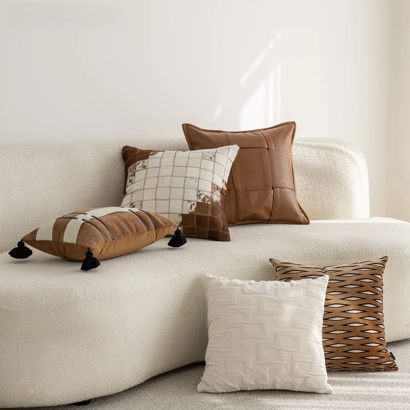 Set di Cuscini in Pelle Bovina Naturale, Design Moderno e Minimalista, Cuscini per Divano e Schienale, Cuscini Lombari per Arredamento Casa e Hotel