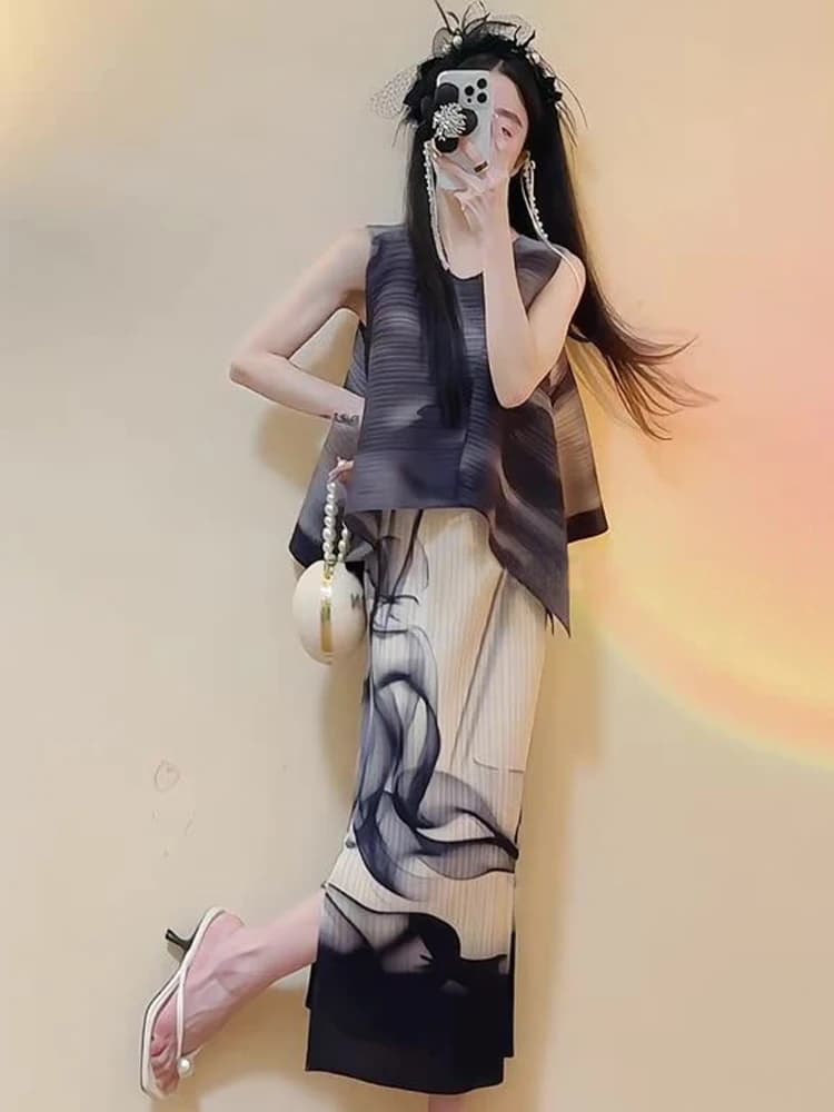Simple Printed Casual Women's Suiting Summer 2026 Trendy Top And Half Skirt Set Polyester Fiber Commute Style Regular Sleeve
