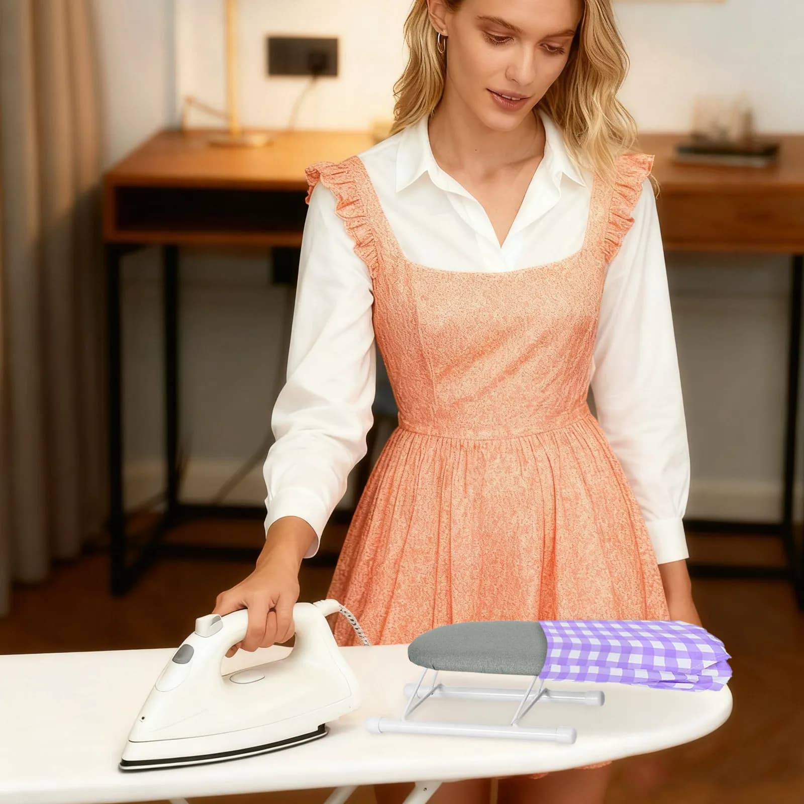 Mini Asse da Stiro da Tavolo per Maniche, Colletti e Polsini, Portatile, Compatta, Pieghevole, Superficie per Stirare, Ausilio Domestico per il Bucato