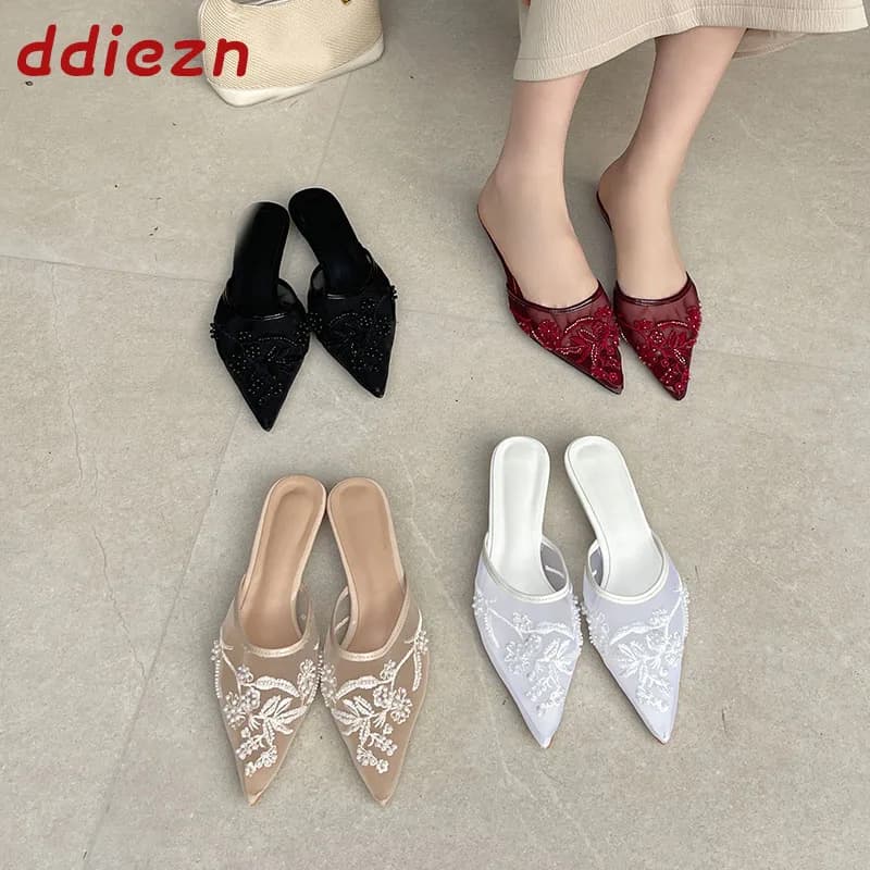 Nuove Ciabatte da Donna alla Moda con Punta a Rete, Scarpe Ricamate con Tacco Basso, Sandali e Mules Femminili