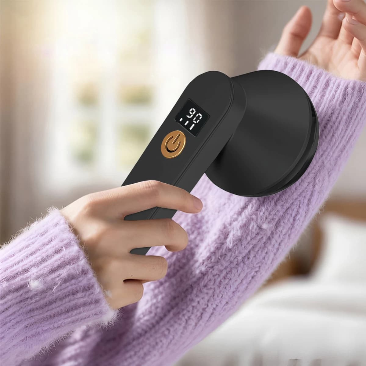 Rechargeable Fabric Shaver Wireless Strong 6-Blade Electric Lint Remover USB Fast Charging Portable Clothes & Sofa Fuzz Remover
