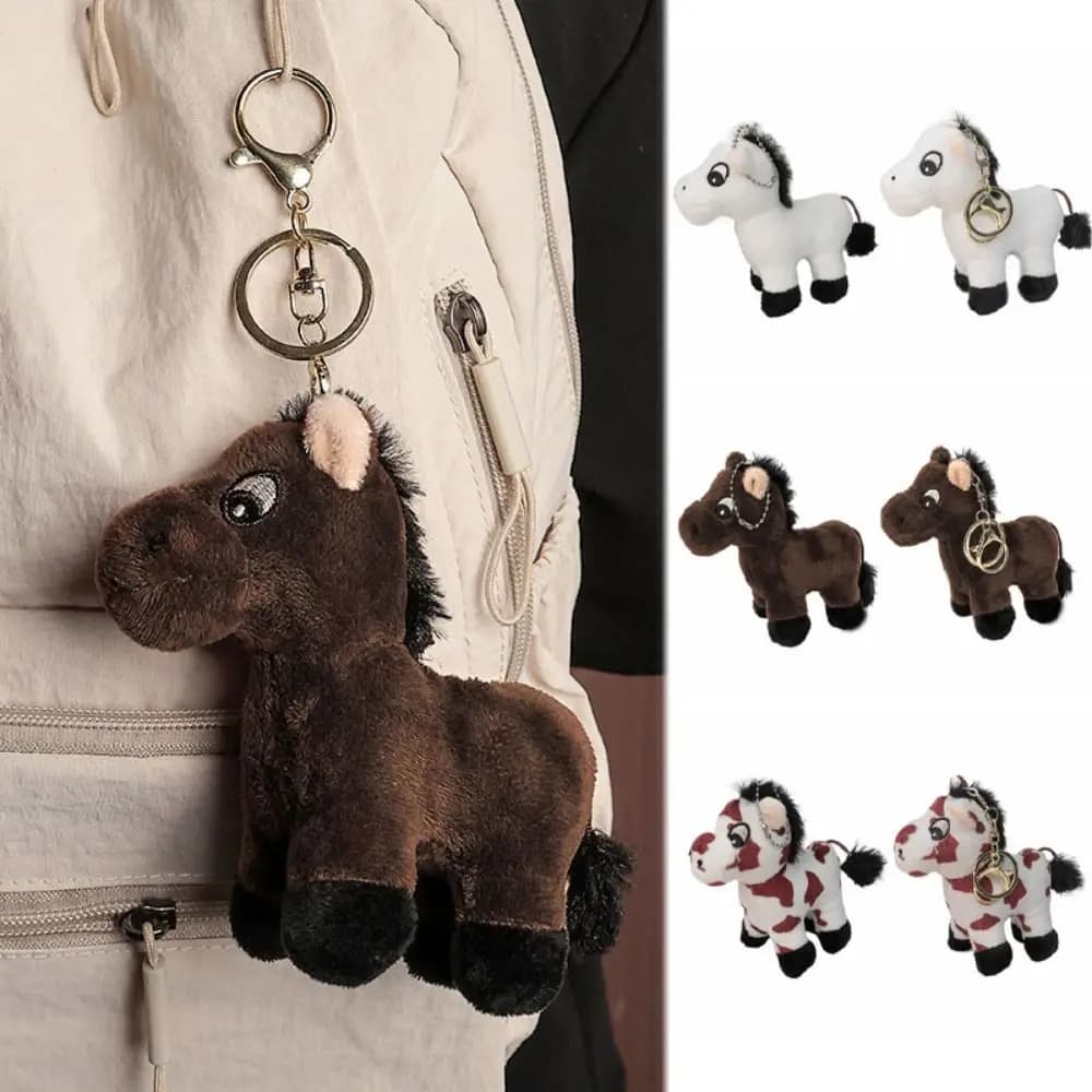 Portachiavi con cavallo di peluche Simpatico cartone animato Zaino con ciondolo Cavallo di peluche Decorazione da appendere Decorazione da appendere Portachiavi con piccolo cavallo